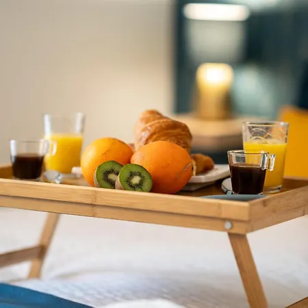 Le Bord De Seine 5min A Pieds Gare Parking Prive Gratuit Apartment *